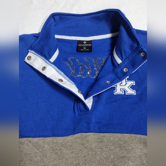 NEW* Kentucky wildcats fleece 4 Snap collar pullover size L-XL 🔥 - Picture 4 of 13